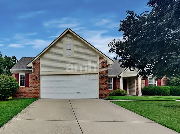 17023 Puntledge Dr, Westfield, IN 46062
