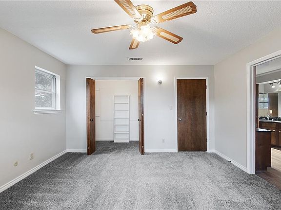 4th image of 7448 Monterrey Dr