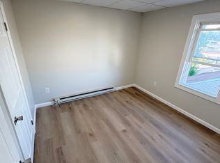 347 Kennedy Dr, Putnam, CT 06260