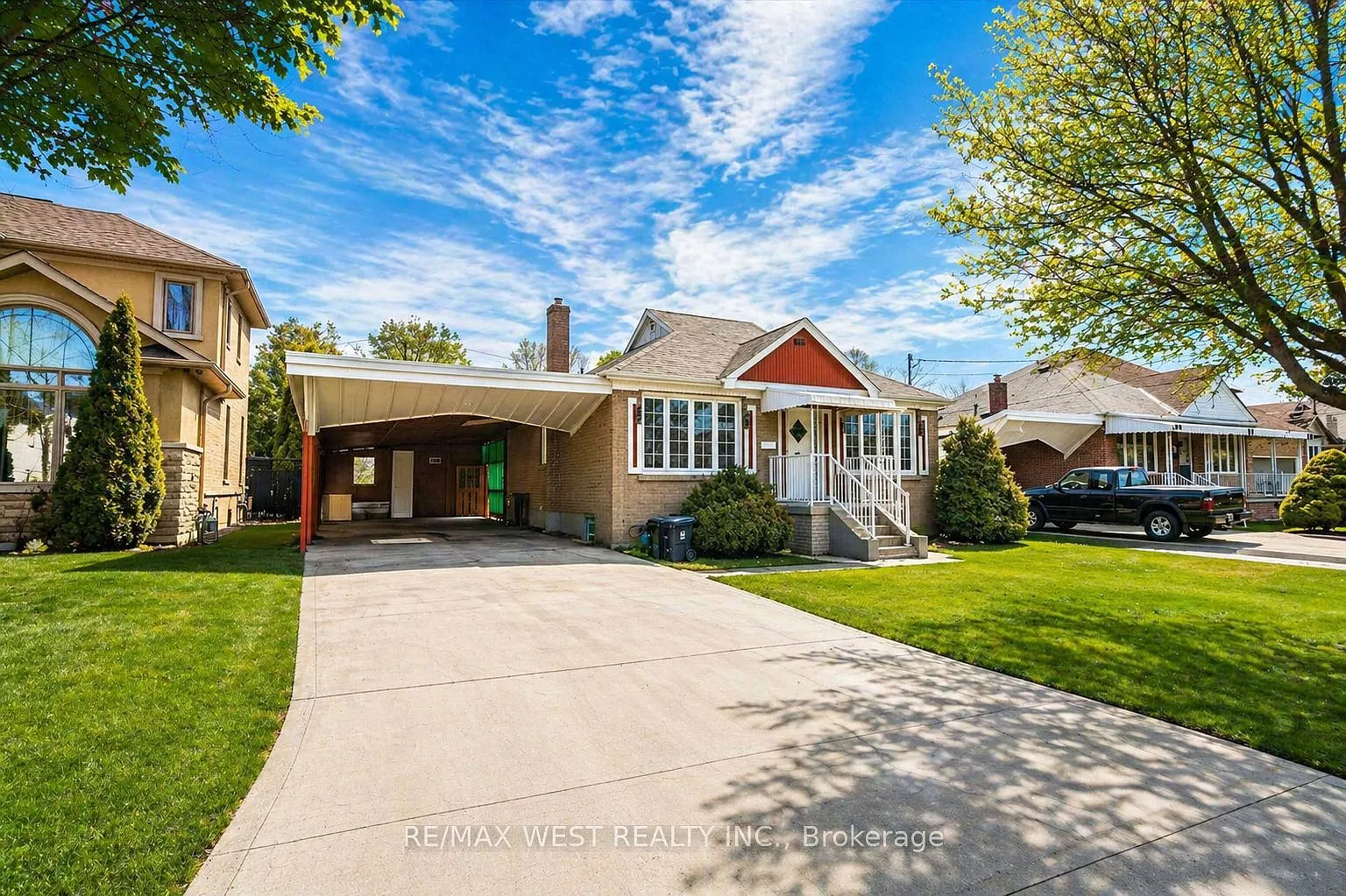 3 bed, $3,100 — Photo 1