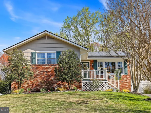 758 G St, Pasadena, MD 21122