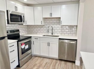 95 Saxony Cir #B, Delray Beach, FL 33446