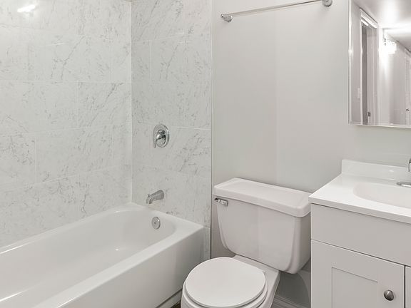 2nd image of 208 W Hill St #208