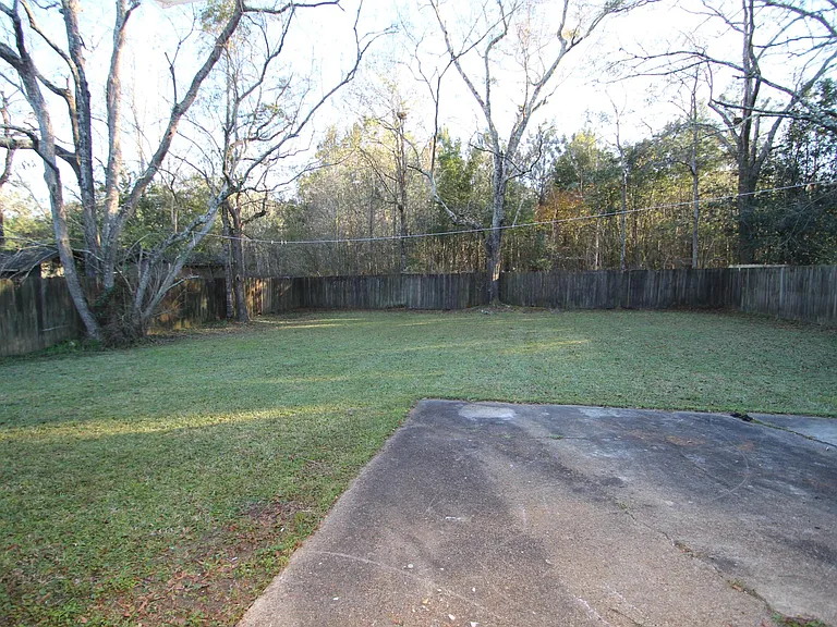3753 Autumndale Dr — Photo 15