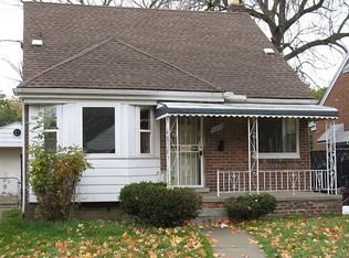 9337 Heyden St, Detroit, MI 48228