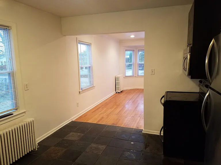 21619 Avalon St — Photo 20