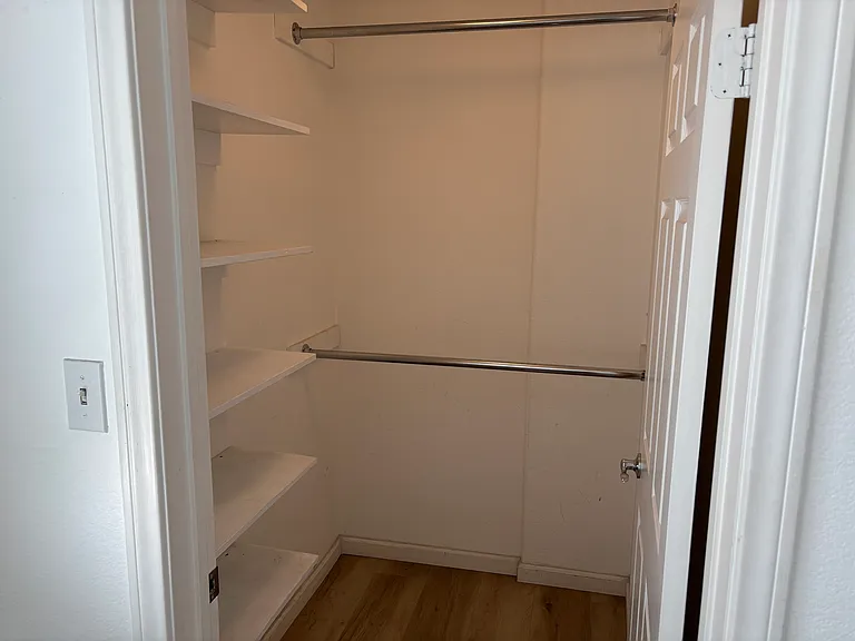 1216 S Saltair Ave #101 — Photo 16