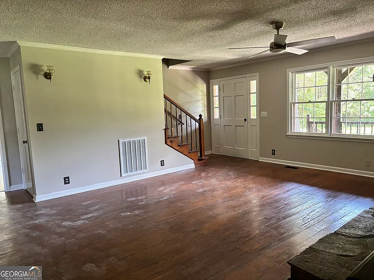 559 Stringer Rd — Photo 8