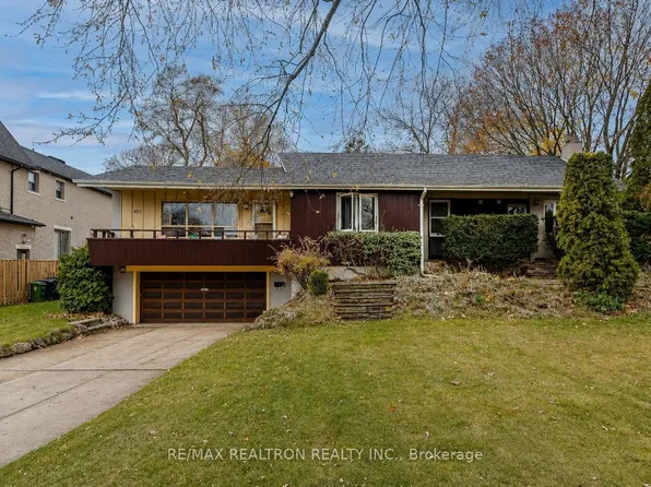 400 Manse Rd, Toronto, ON M1E 3V6