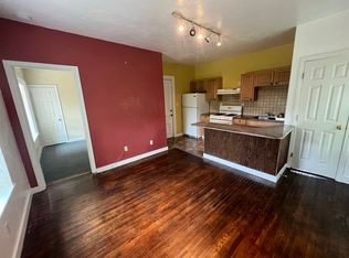 389 Rock St #3, Fall River, MA 02720