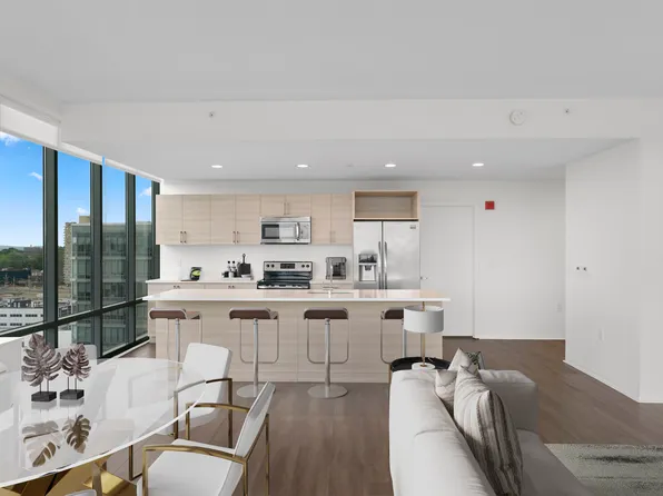 2030 Hudson Street image 56 of 284