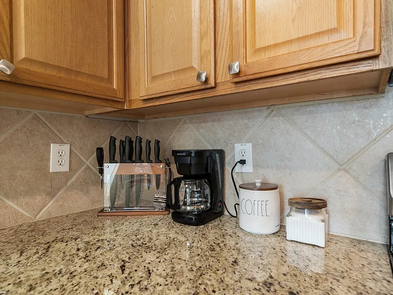 107 Loda Ct — Photo 25