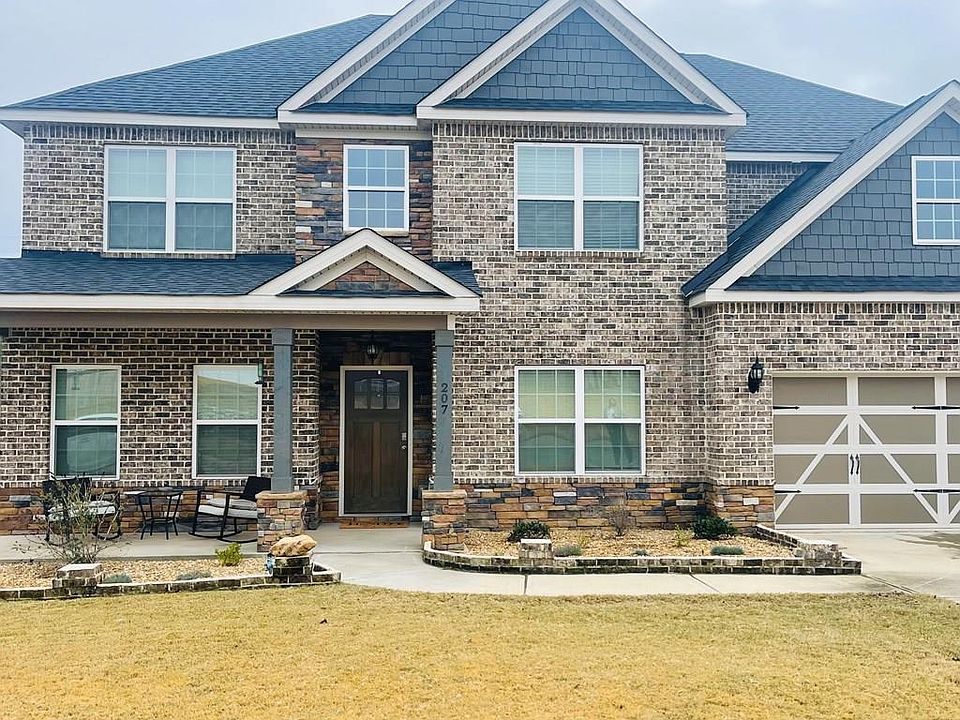 1st image of 207 Amberley Ct