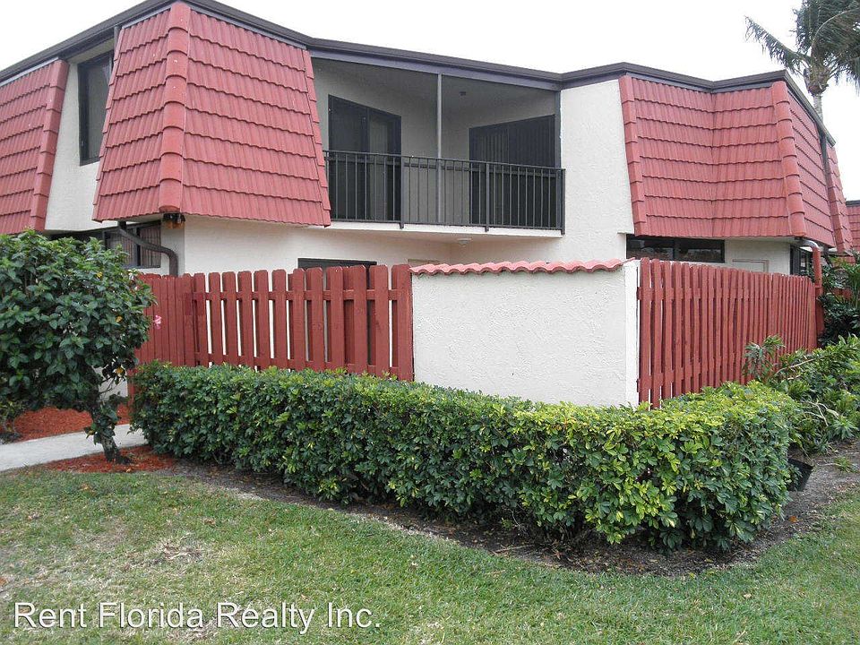 1st image of 3941 Victoria Dr