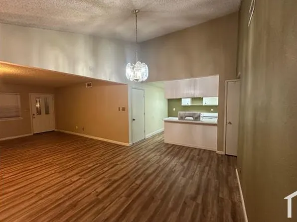 7049 Peachtree Ave, Citrus Heights, CA 95621