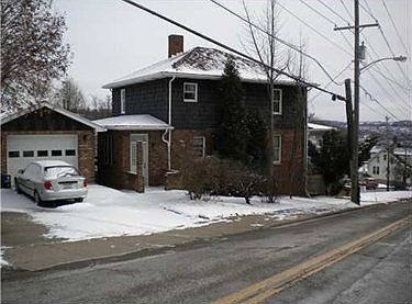 2nd image of 601 Shady Ave