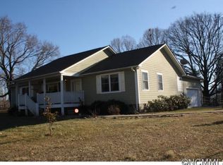 11 Shadyview Ct, Fletcher, NC 28732