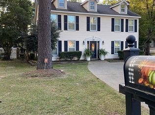 25 Kimberley Dr, Laurel, MS 39440
