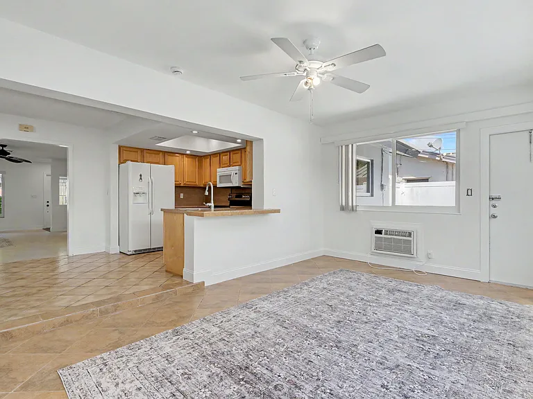 4800 NE 25th Ave N #NORTH — Photo 41
