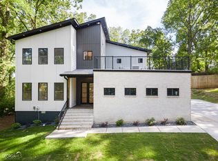 2853 Eastwood Dr, Decatur, GA 30032