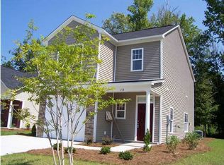 218 Island Green Rd, Goose Creek, SC 29445