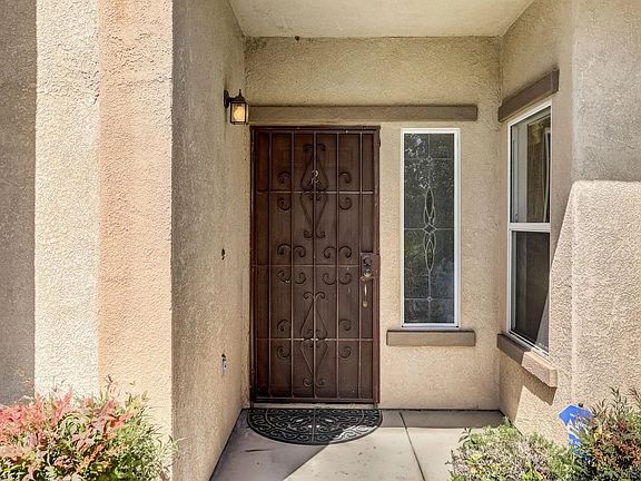 4th image of 4474 Brisbane Way Unit 2