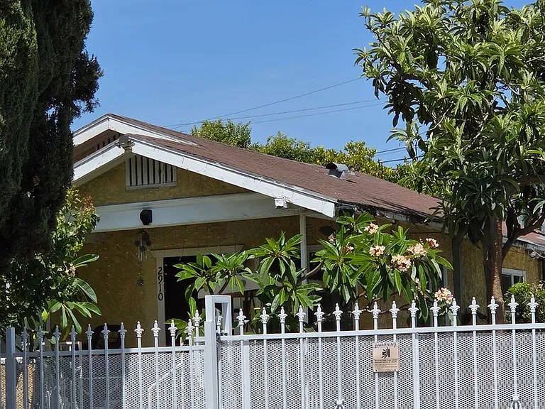 2910 2nd Ave — Photo 24