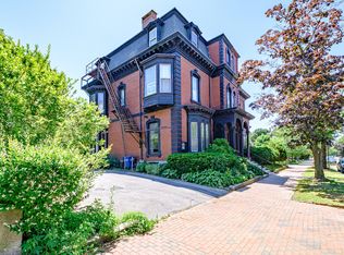 12 Deering St #1, Portland, ME 04101