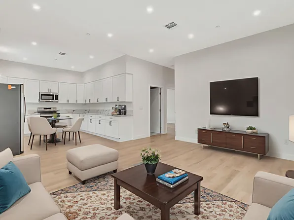 11108 Norris Ave #11108, Pacoima, CA 91331
