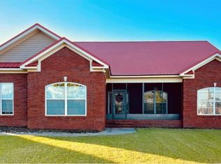 2441 Glen Lawrence Rd, Cowarts, AL 36321