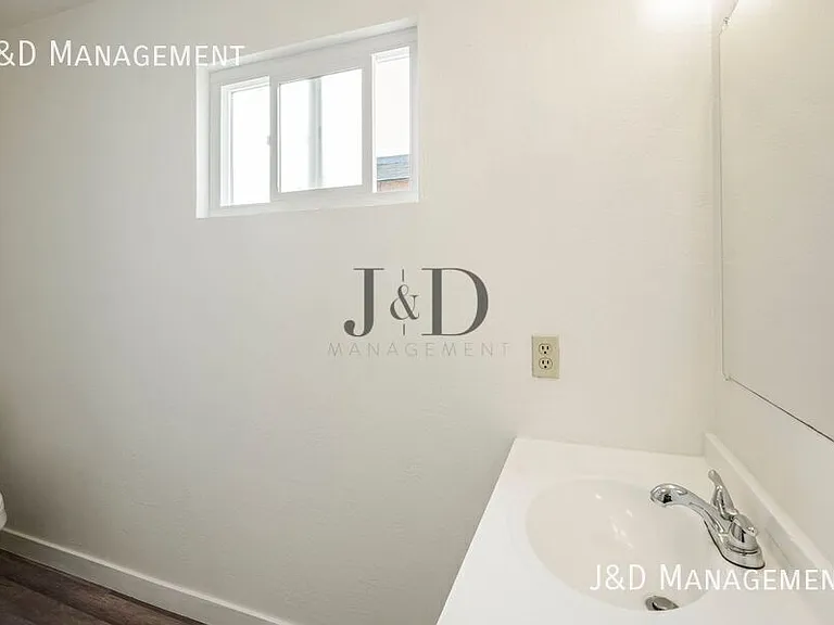 DEL612 — Photo 23