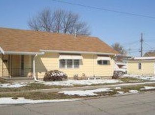 403 Michigan Ave, Saint Joseph, MO 64504