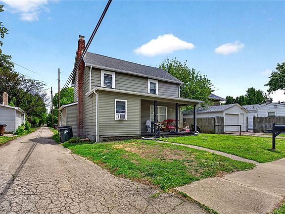2nd image of 707 Moore St