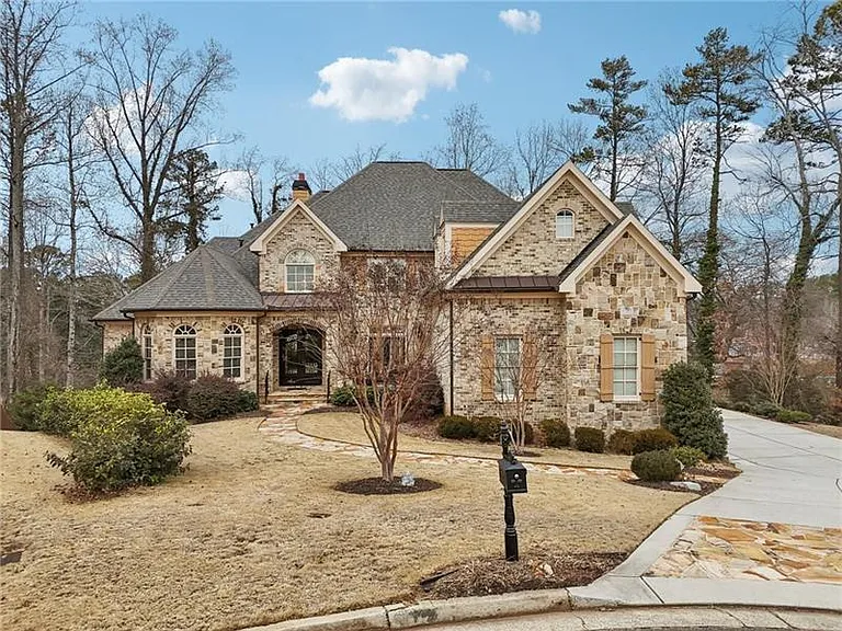 343 Summer Garden Dr — Photo 81
