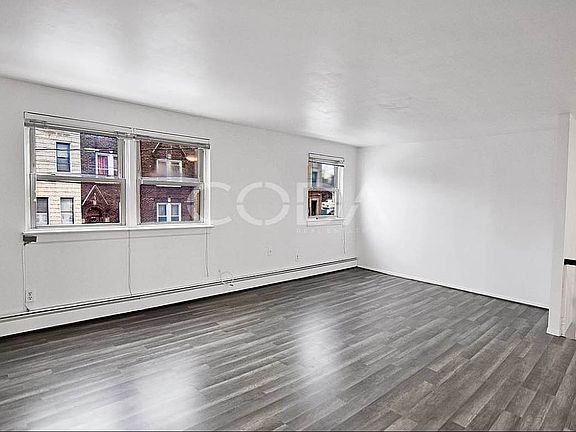 2nd image of 5222 35th St Floor 2