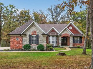 1103 Ellerman Oaks Dr, Foristell, MO