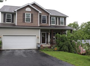 127 Benton Dr, Canonsburg, PA