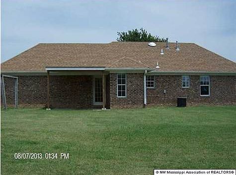 4th image of 7695 Annesdale Dr
