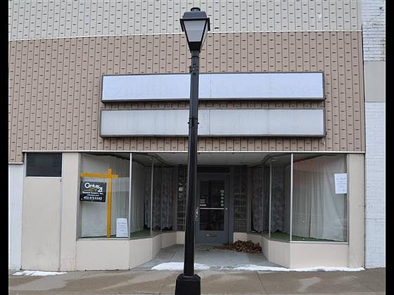 1st image of 816 Central Ave
