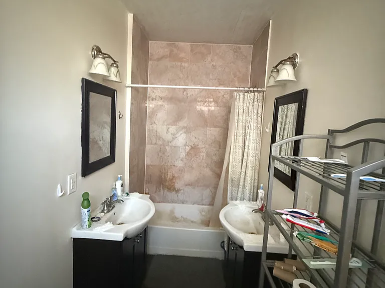 438 N 34th St #1F — Photo 10
