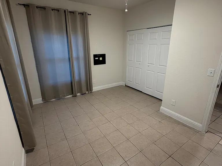 715 N Sutter St #3 — Photo 3