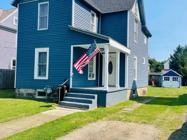 16 Prospect St #8, Warren, PA 16365