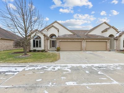 47057 Hunters Chase Dr, Macomb, MI, 48042