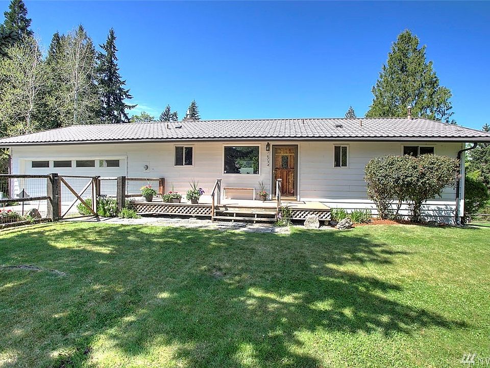 1st image of 16734 SE 46th St