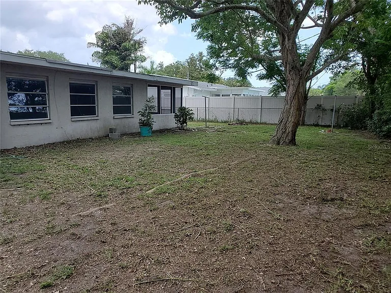 4626 Hunter Ridge Dr — Photo 25