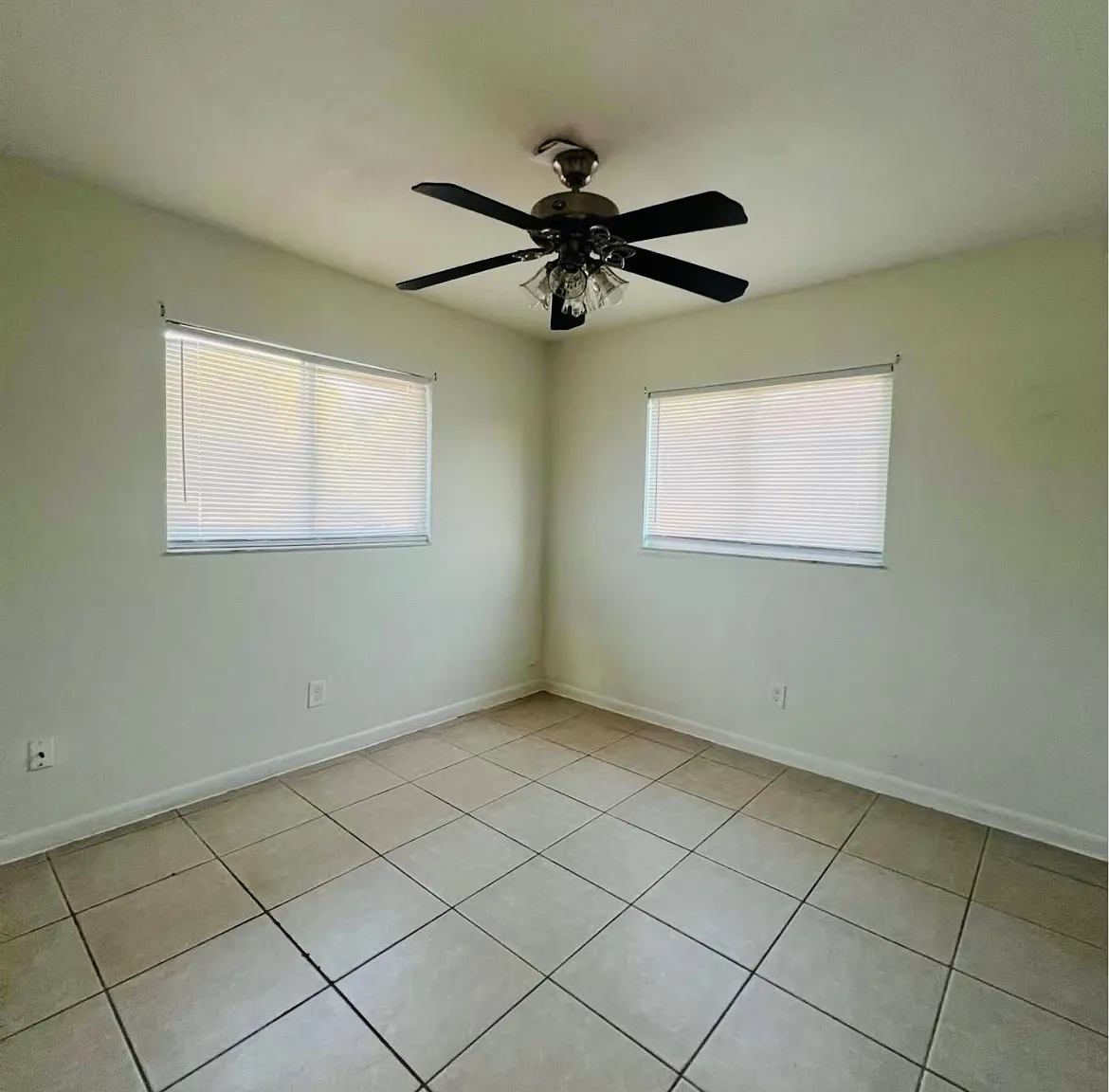 2 bed, 1200 sqft, $1,500 — Photo 4