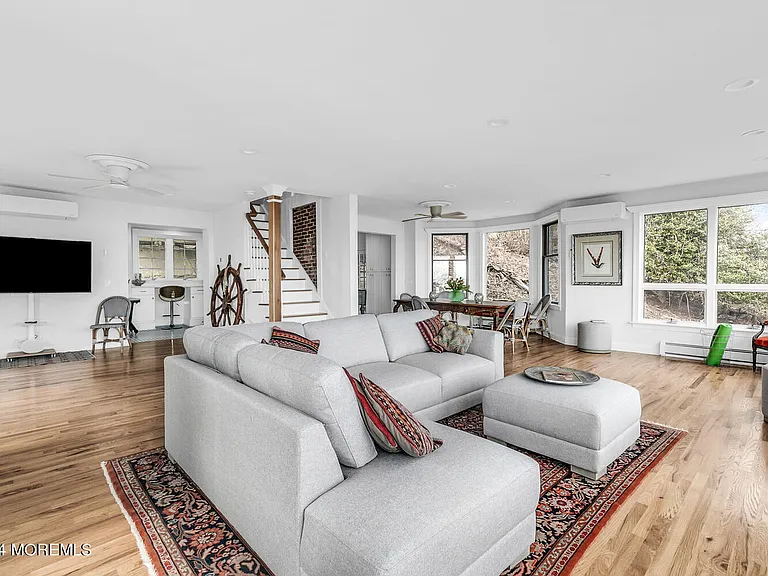 157 Portland Rd — Photo 21