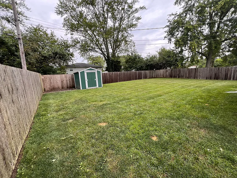 6347 Faircrest Rd — Photo 23