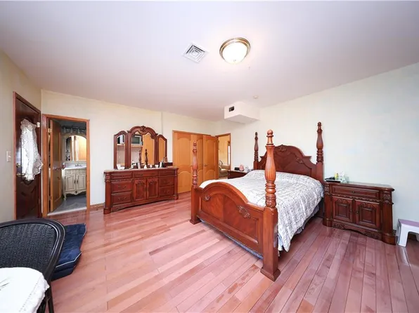 1342 72nd Street image 18 of 41