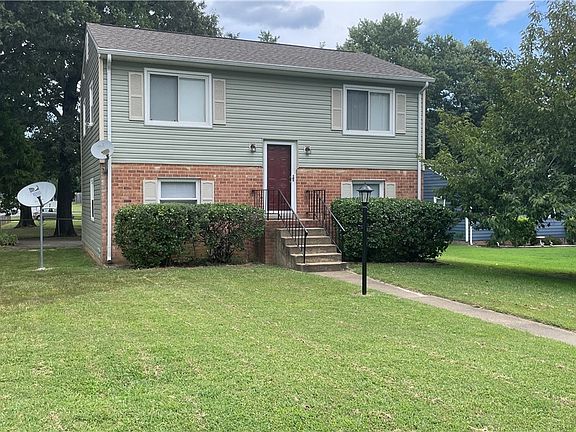 2nd image of 251 Carlstone Ct